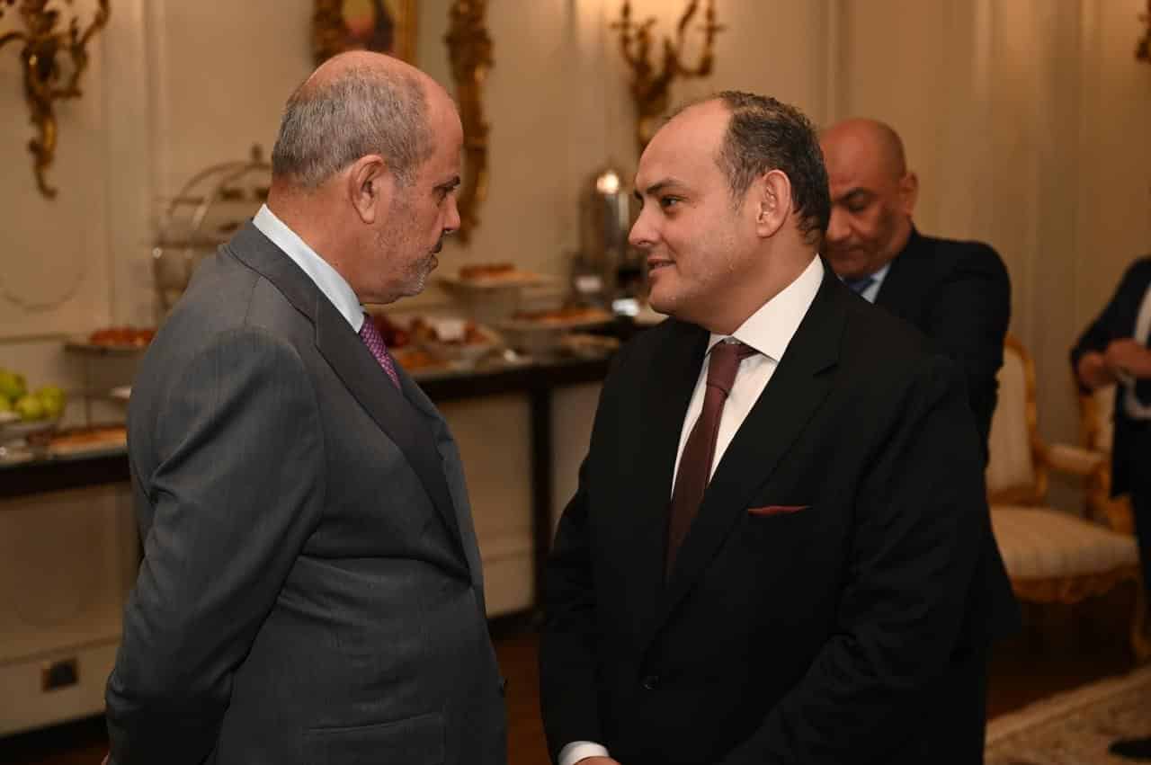 وزير التجارة يبحث مع نظيره الأردنى فرص تعزيز العلاقات الاقتصادية بين البلدين
